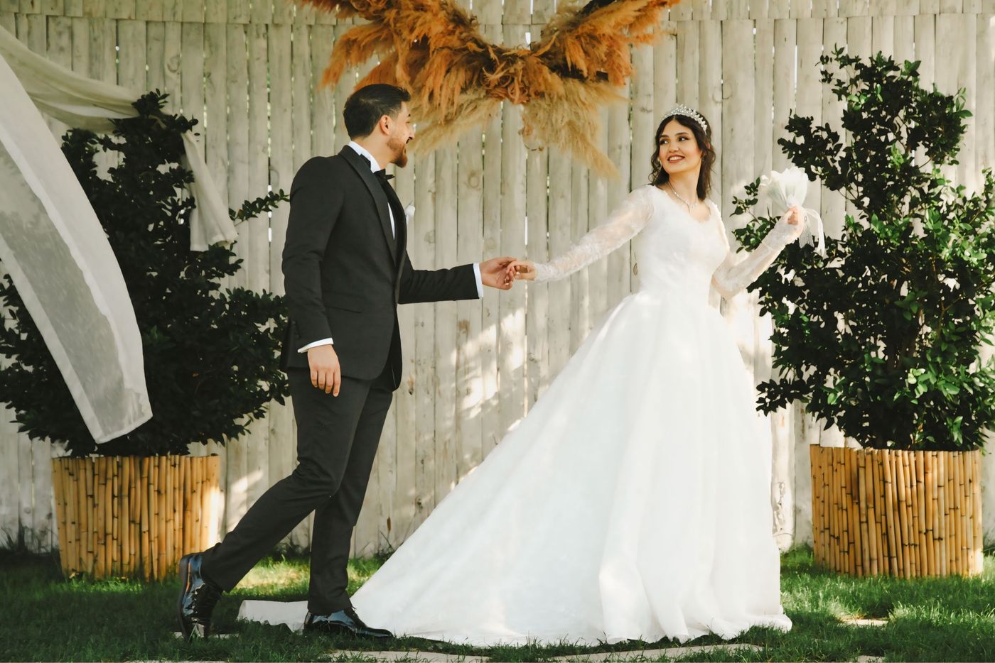 Beautiful wedding couple by Eterna