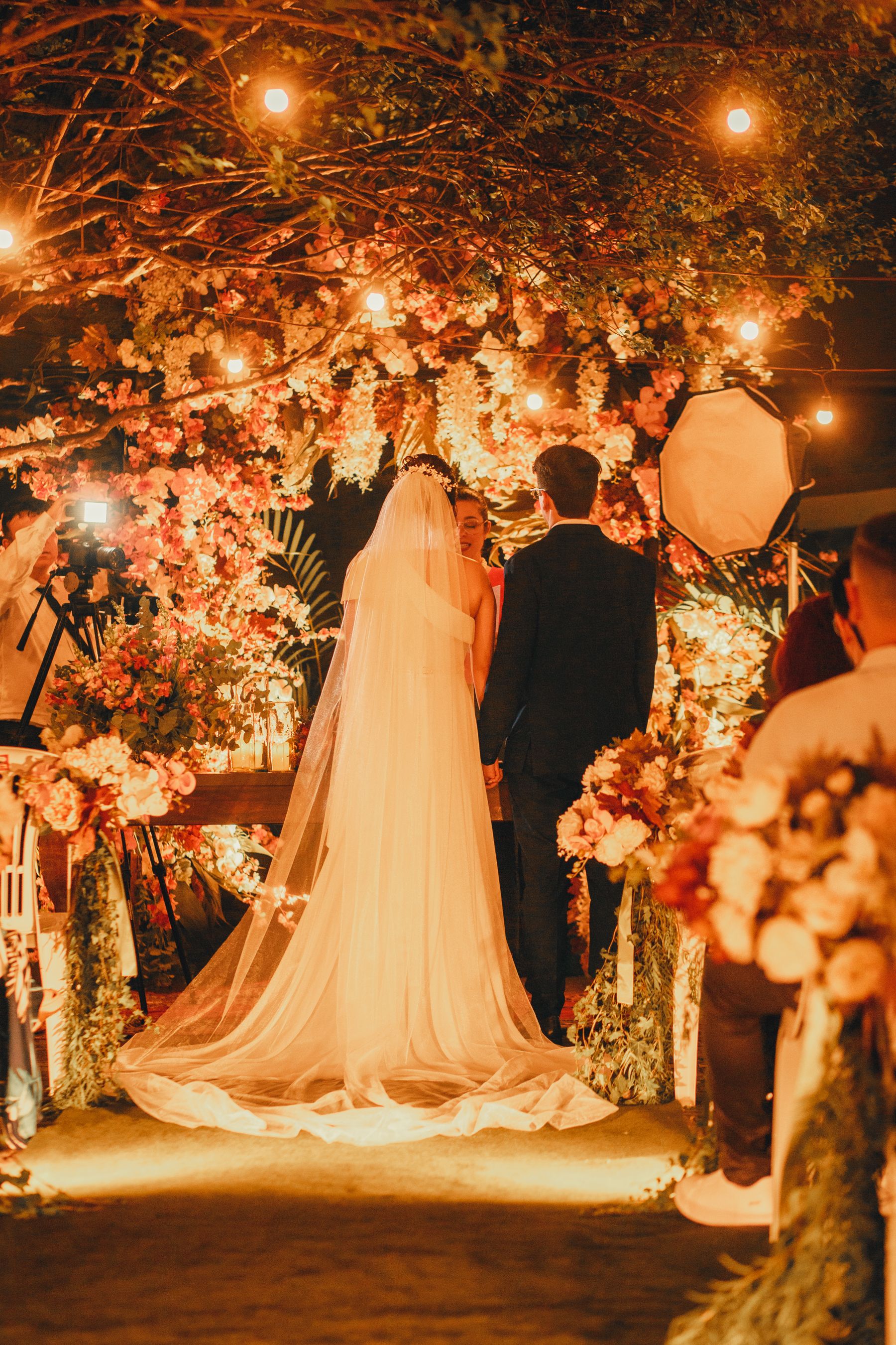Luxury wedding ceremony by Eterna
